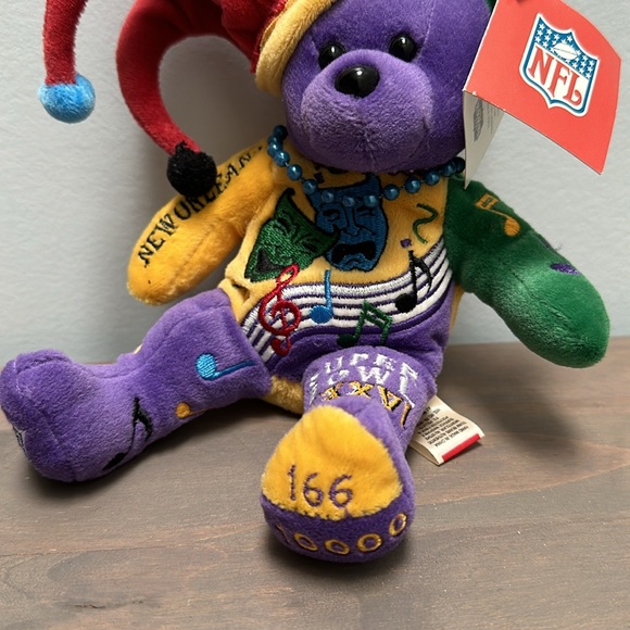 RARE Collection - NFL THE JESTER Super Bowl Clown Bear TEAM BEANS AUTHENTIC - Picture 4 of 13